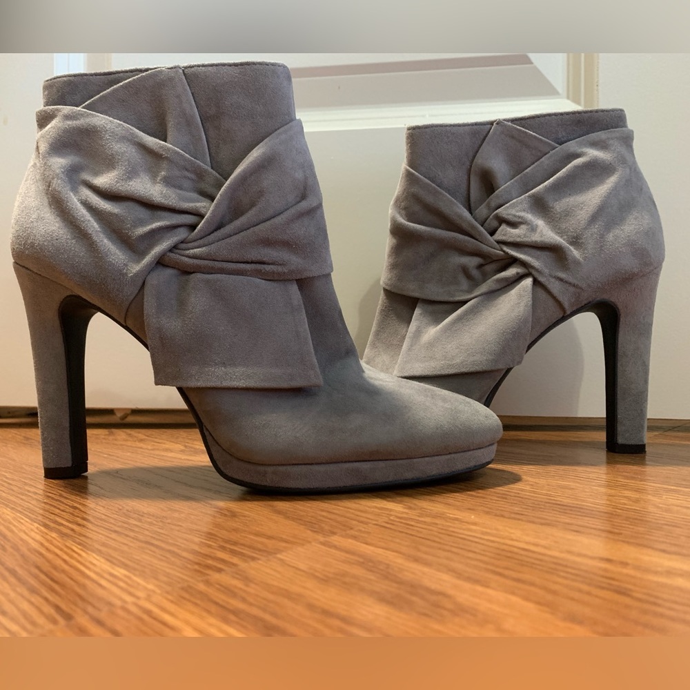 Gianni Bini Booties